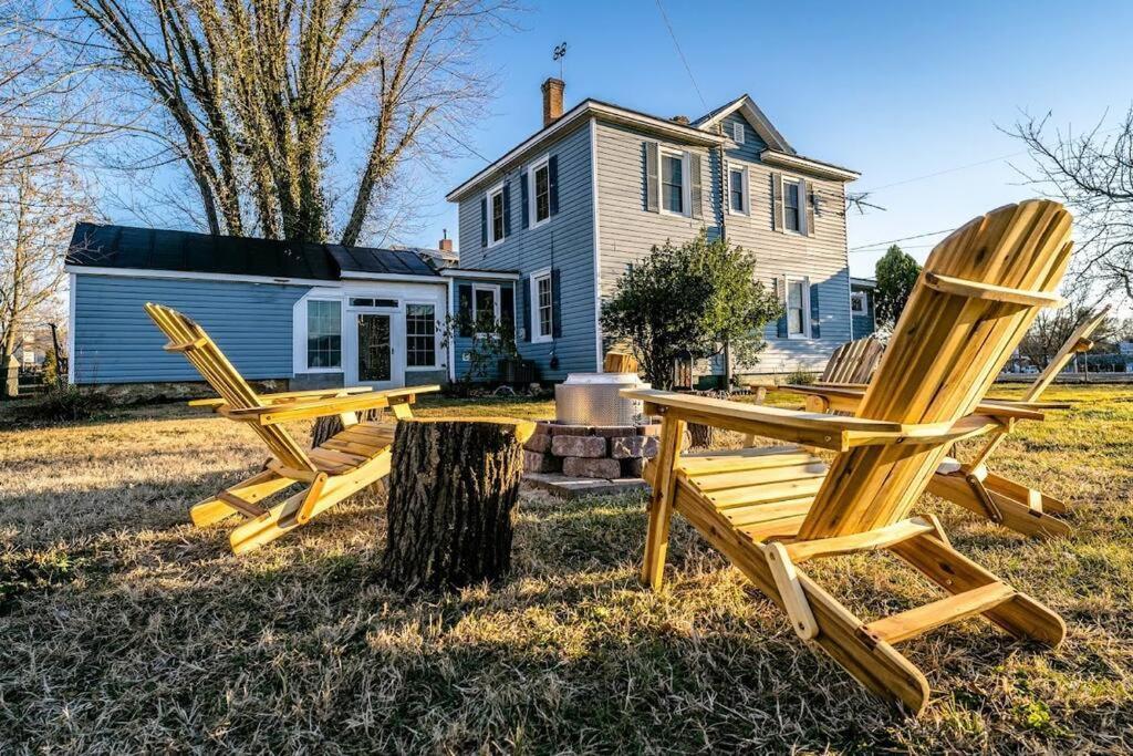Dog And Family Friendly 4Br W Wifi And Fenced Yard By Zen Living Short Term Rental Luray Exterior photo