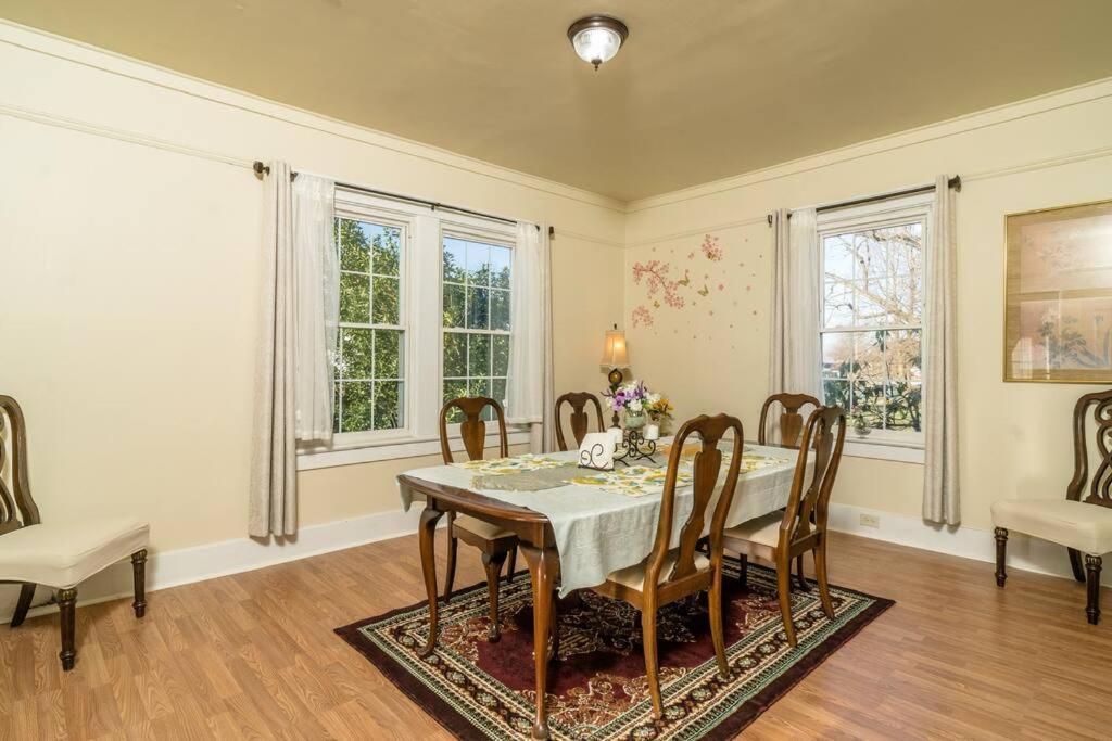 Dog And Family Friendly 4Br W Wifi And Fenced Yard By Zen Living Short Term Rental Luray Exterior photo